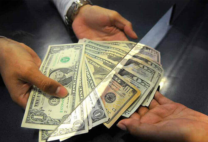 How do sports betting houses work?